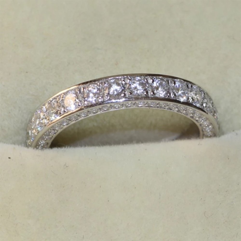 Full Paved Crystal Zircon Stone Ring - Picture 4 of 5